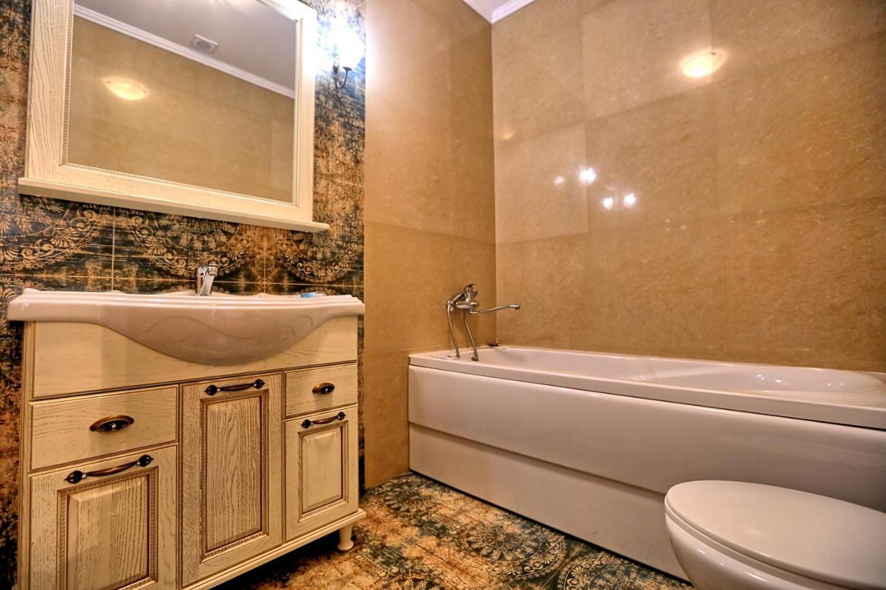 Ritsa Hotel Sohum Dış mekan fotoğraf